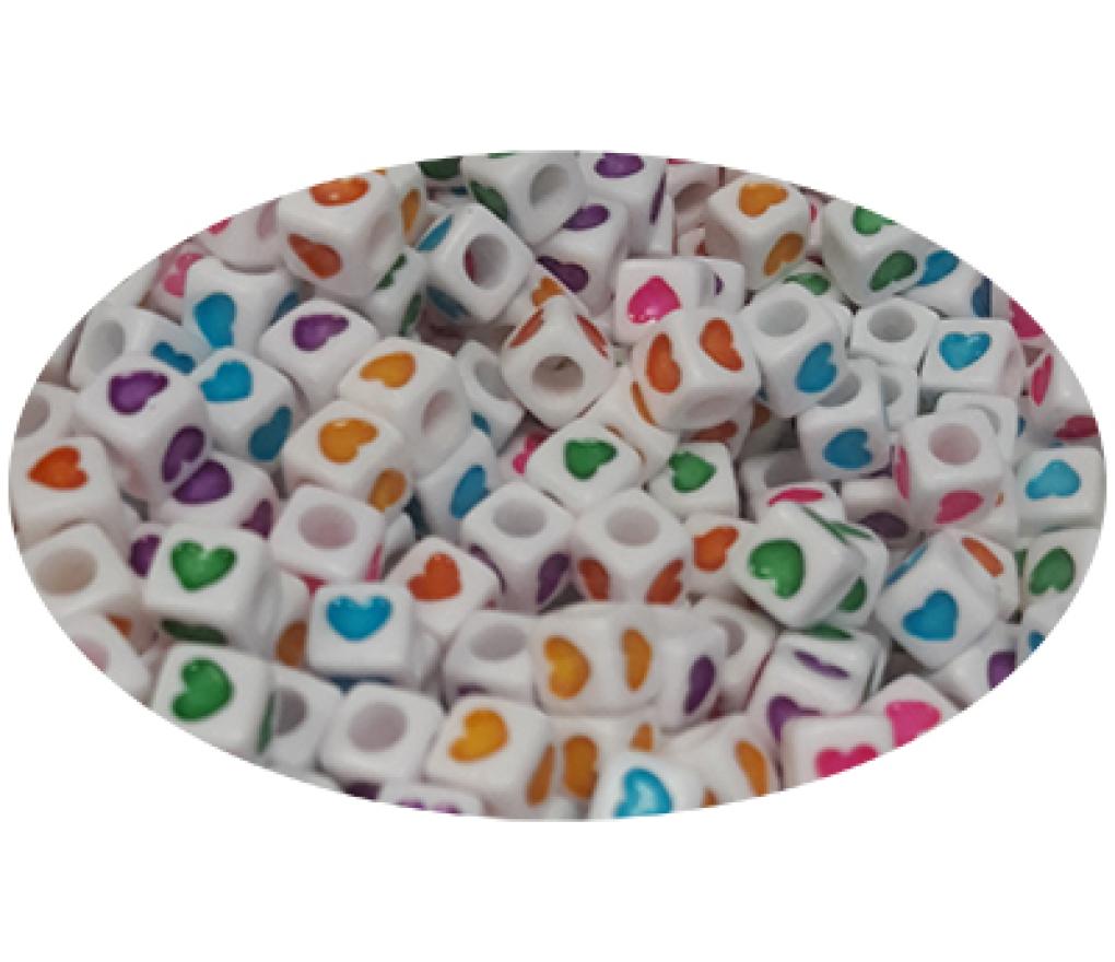 Parels kunststof vierkant met hartjes  7 x 7 x 7 mm zak/1000 - Per pak